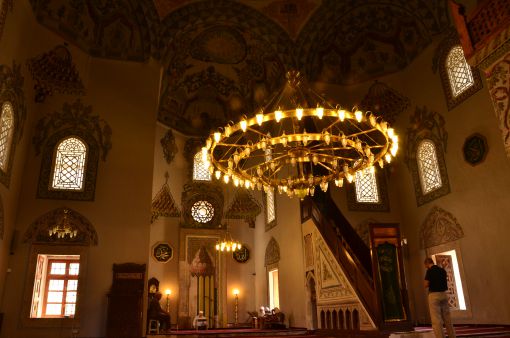  Prizren Sinan Paşa Camii iç mekanı